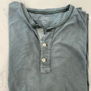 Men’s slate blue shorts sleeve Henley
